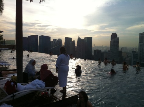 Photo 13-11-16 17 58 21