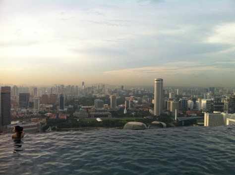 Photo 13-11-16 18 12 21