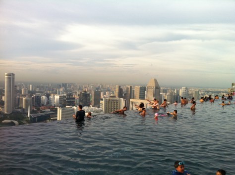 Photo 13-11-16 18 12 31